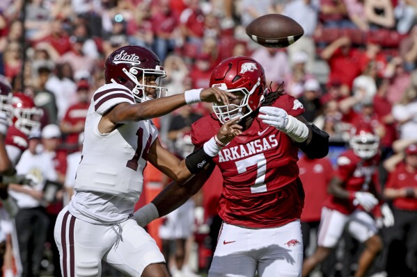 Mississippi State stifles Arkansas 7 3 in defensive battle AP News